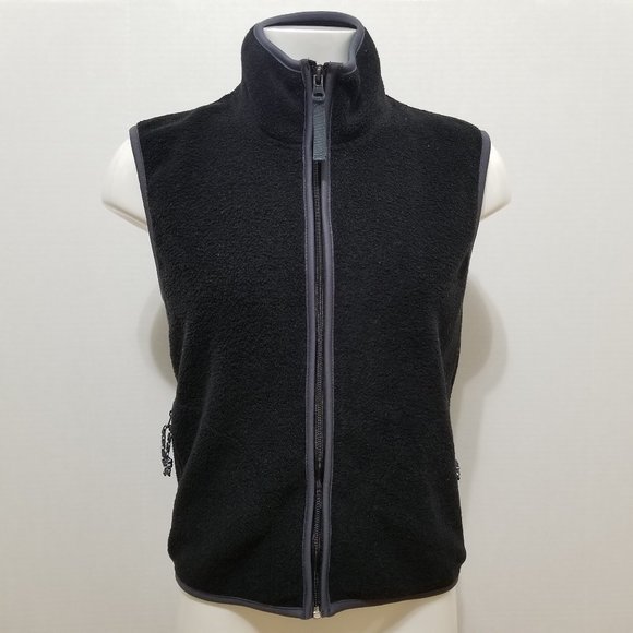 Free Tech vest Medium sleeveless fleece full zip up pockets layering winter fall - Picture 1 of 12